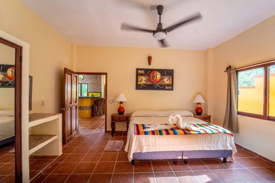 Villa Casa Palmito Cerca De La Playa à Yelapa Extérieur photo
